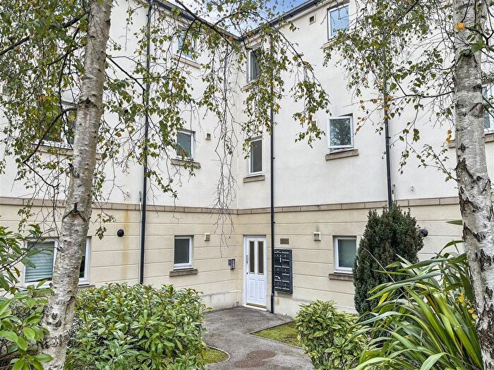 2 Bedroom Property For Sale In Golden Mile View, Newport, NP20