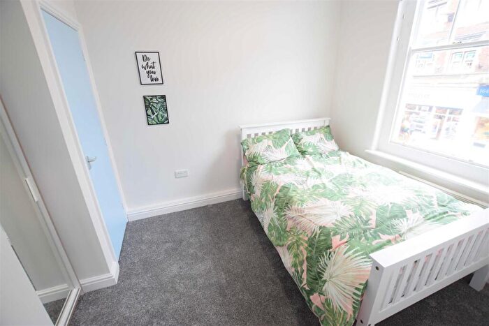 1 Bedroom Flat To Rent In Colbeck Chambers - High Street - Student Apartment - /, LN5