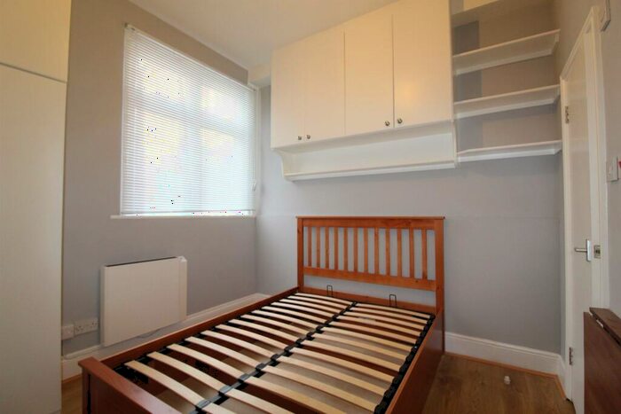 Studio To Rent In Langham Road, Turnpike Lane, N15