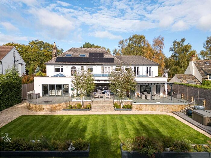 6 Bedroom Detached House For Sale In Foxhill Avenue, Weetwood, Leeds, West Yorkshire, LS16