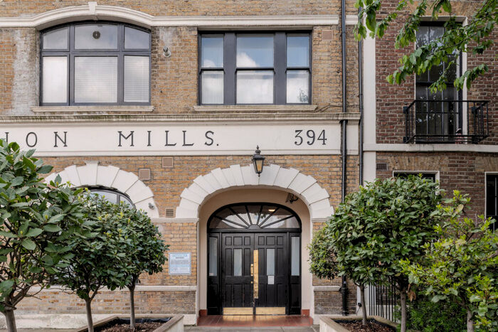 1 Bedroom Flat For Sale In Lion Mills, Hackney Road, London, E2