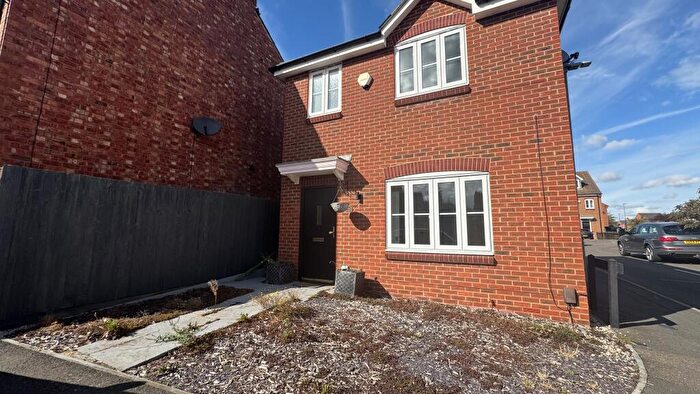 3 Bedroom House To Rent In Newman Street, Burton Latimer, Kettering, NN15