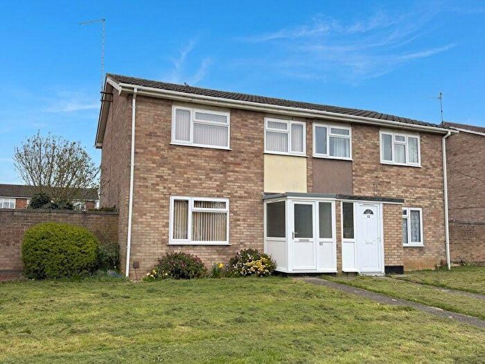 3 Bedroom Semi Detached House For Sale In Mountbatten Way: Peterborough, PE3
