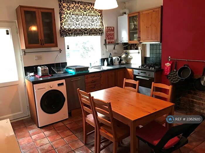 3 Bedroom Terraced House To Rent In Commonside, Sheffield, S10