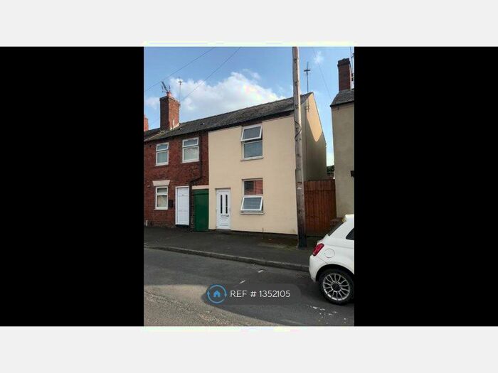 2 Bedroom End Of Terrace House To Rent In New Street, Dudley, DY3
