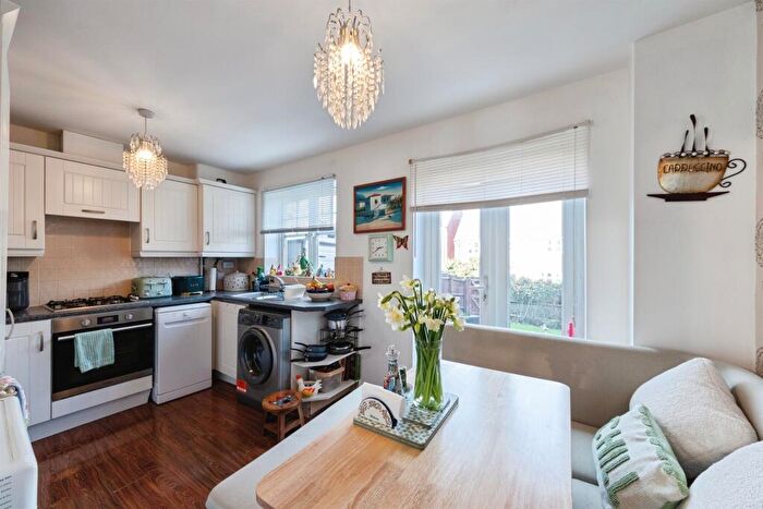 4 Bedroom Terraced House For Sale In Ratcliffe Avenue, Birmingham, B30
