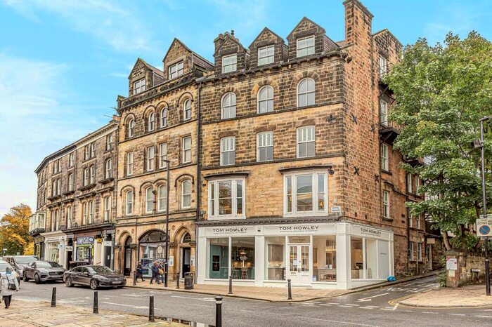 3 Bedroom Apartment To Rent In Royal Parade, Harrogate, HG1