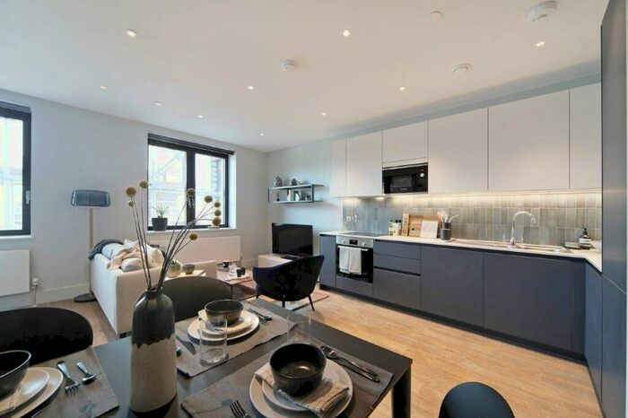 2 Bedroom Apartment To Rent In Park Lane Wembley, HA9