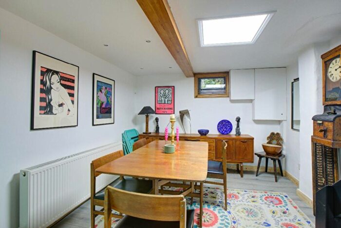 3 Bedroom Terraced House For Sale In Windermere Road, Lancaster, LA1