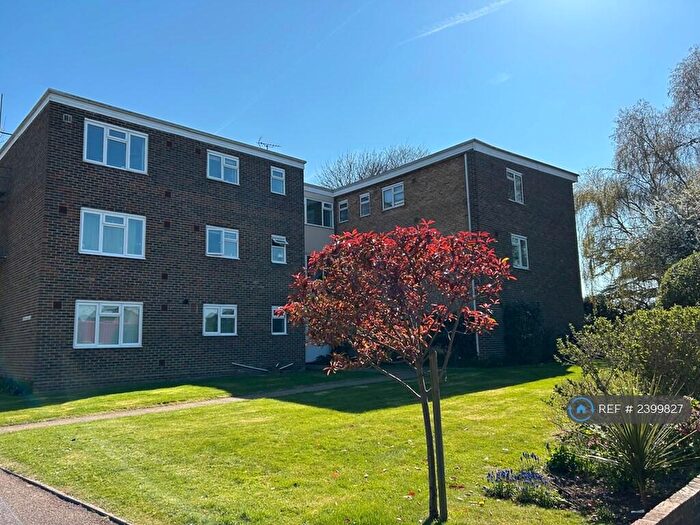 2 Bedroom Flat To Rent In Jupps Lane, Goring-By-Sea, Worthing, BN12