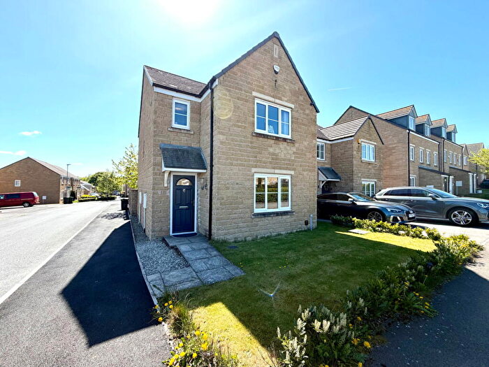 3 Bedroom Detached House For Sale In New Chapel Road, Penistone, Sheffield, S36