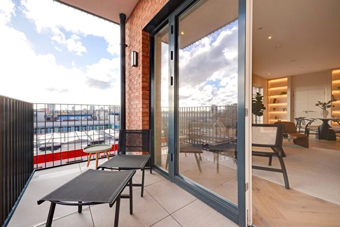 3 Bedroom Flat For Sale In The Tipton, Kentish Town, London, NW5