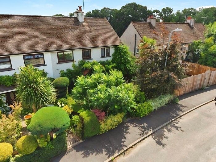 3 Bedroom Semi-detached House For Sale In Ladyhill Close, Usk, NP15