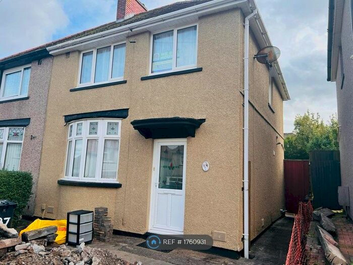 3 Bedroom Semi-Detached House To Rent In Gaer Park Avenue, Newport, NP20