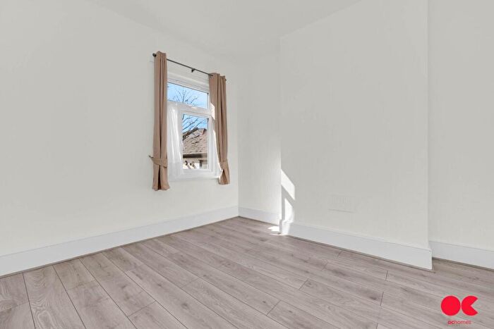 1 Bedroom Flat To Rent In St Georges Road, Forest Gate, London, E7