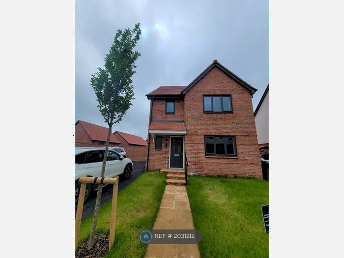 3 Bedroom Detached House To Rent In Dyer Close, Stoke Gifford, Bristol, BS34