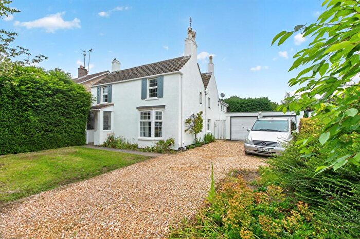 5 Bedroom Detached House For Sale In Thorpe Road, Peterborough, PE3