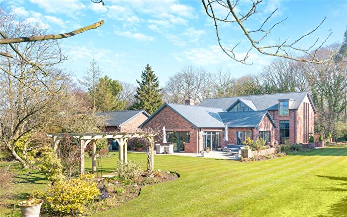 6 Bedroom Detached House For Sale In Budworth Heath, Cheshire, CW9