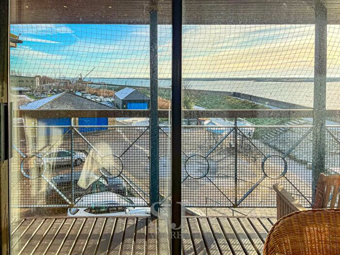 2 Bedroom Apartment For Sale In Belvedere Road, Burnham-On-Crouch, CM0