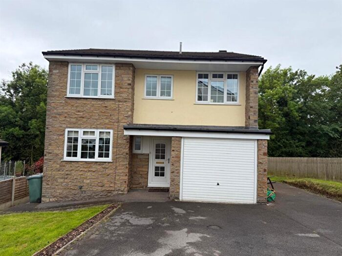 4 Bedroom Detached House To Rent In Bradley Grove, Silsden, Keighley, BD20