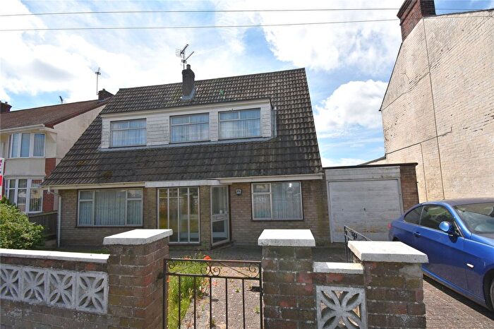 3 Bedroom Bungalow For Sale In Main Road, Harwich, Essex, CO12