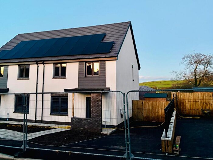 3 Bedroom Semi-Detached House For Sale In Heol Fferm Fila, Crymych, SA41