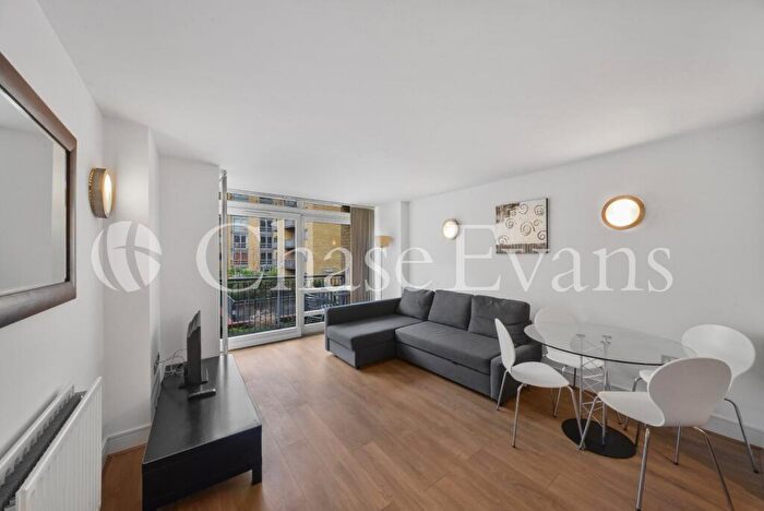 1 Bedroom Flat To Rent In Canary Central, Cassilis Road, Canary Wharf, London, E14