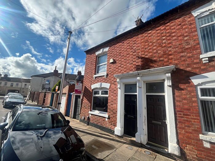 2 Bedroom End Of Terrace House To Rent In Cloutsham Street, The Mounts, NN1