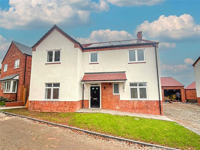 4 Bedroom Detached House To Rent In Egan Close, Dordon, Tamworth, Warwickshire, B78