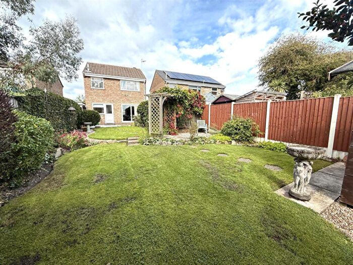 3 Bedroom Detached House For Sale In Windmill View, Heage, DE56