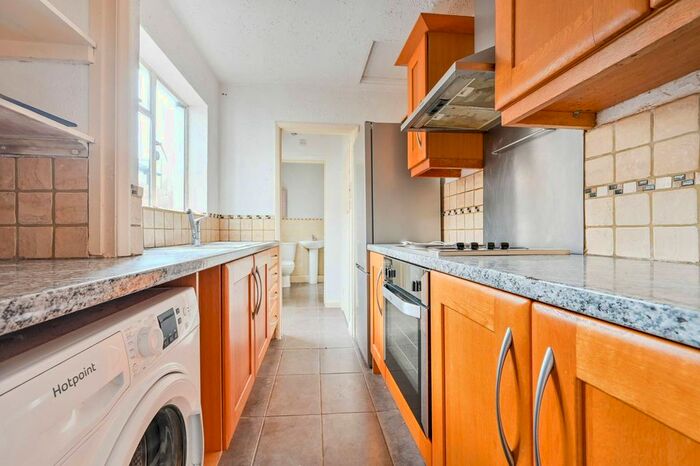 2 Bedroom Semi-Detached House To Rent In Acre Road, Kingston Upon Thames, Kingston, Kingston Upon Thames, KT2