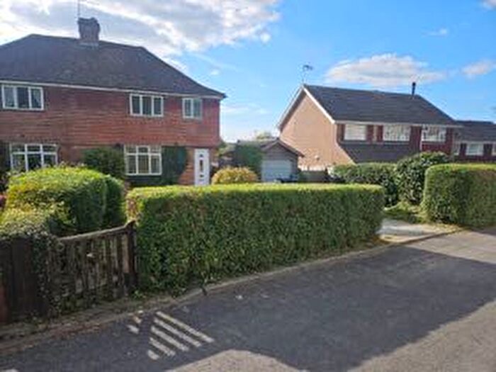 1 Bedroom Semi-detached House To Rent In The Platt, Dormansland, RH7