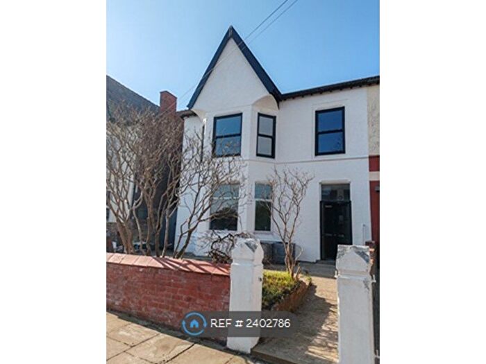 3 Bedroom Flat To Rent In Sandringham Drive, Wallasey, CH45