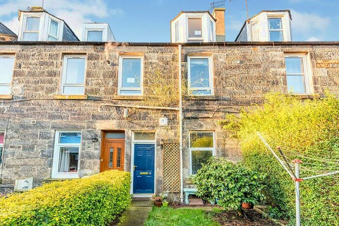 2 Bedroom Flat To Rent In Woodville Terrace, Edinburgh, EH6