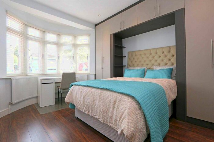 1 Bedroom Flat To Rent In Streatham Vale, Streatham Vale, London, SW16