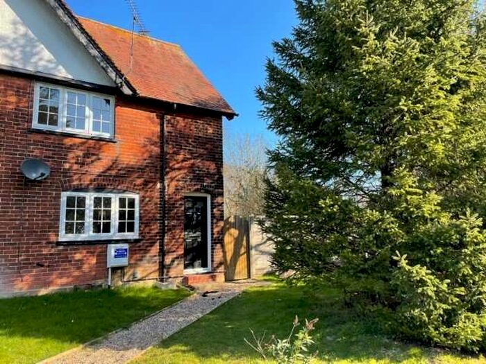 3 Bedroom Semi-Detached House To Rent In Great Hadham Road, Bishop's Stortford, CM23