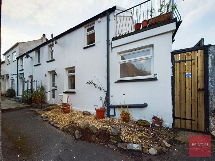 2 Bedroom End Of Terrace House To Rent In Hallbank, Mumbles, Swansea, SA3