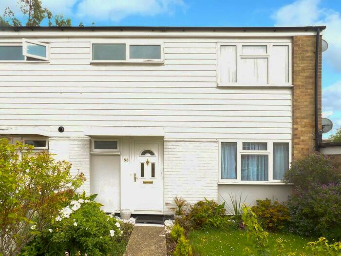 3 Bedroom Semi-Detached House To Rent In Barnard Crescent, Aylesbury, Buckinghamshire, HP21