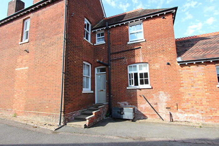 2 Bedroom Flat To Rent In Grove Road, Hitchin, SG5