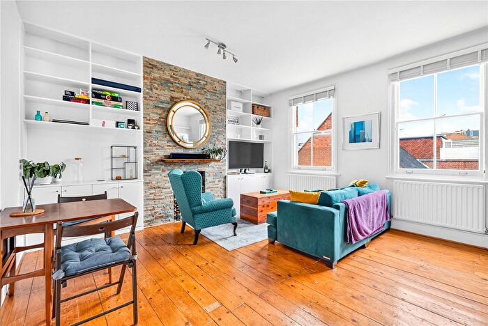 1 Bedroom Flat For Sale In Priory Park Road, London, NW6