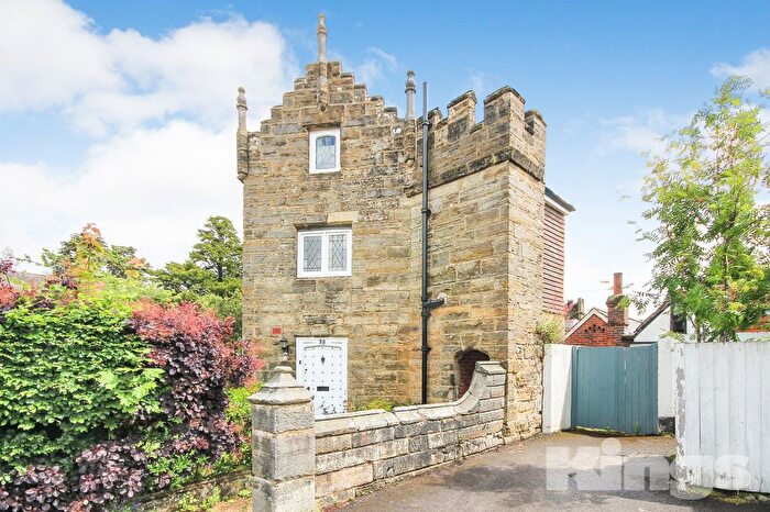 2 Bedroom Semi-Detached House To Rent In High Street, Frant, TN3
