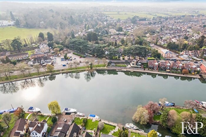 5 Bedroom Detached House For Sale In Ouseley Road, Old Windsor, SL4