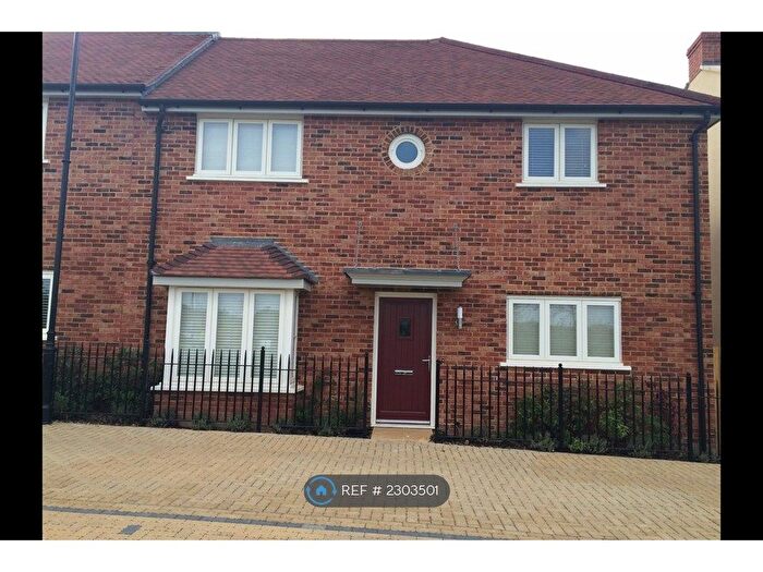 4 Bedroom Semi-Detached House To Rent In Berewood, Waterlooville, PO7