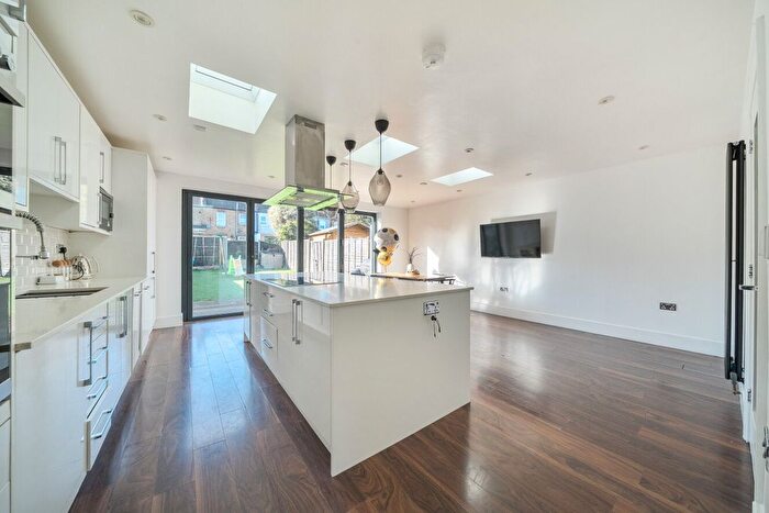 4 Bedroom Terraced House For Sale In Ardgowan Road, Catford, London, SE6