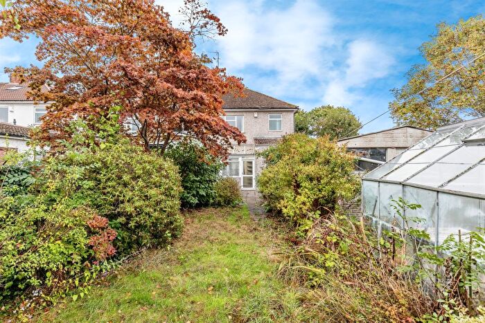 3 Bedroom Semi-Detached House For Sale In Falcondale Road, Bristol, BS9