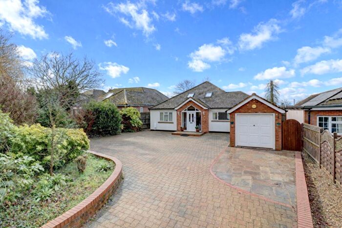 4 Bedroom Detached House For Sale In Chalkshire Road, Butlers Cross, Aylesbury, Buckinghamshire, HP17