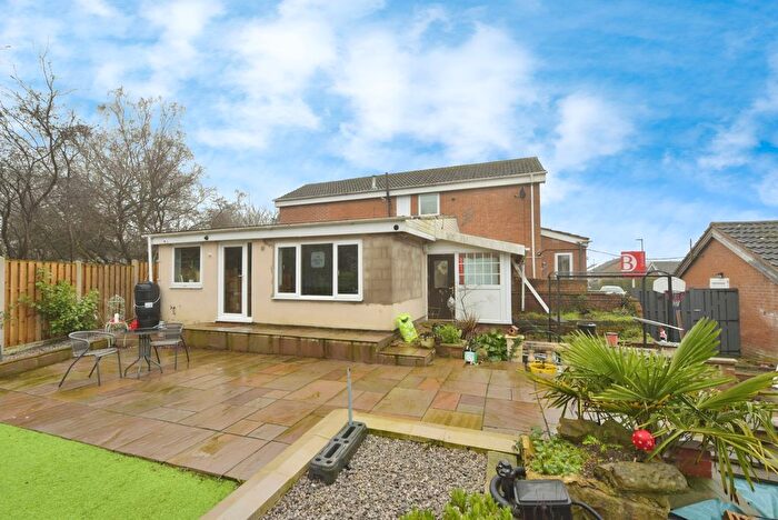 3 Bedroom Detached House For Sale In Broadcroft Close, Beighton, Sheffield, S20