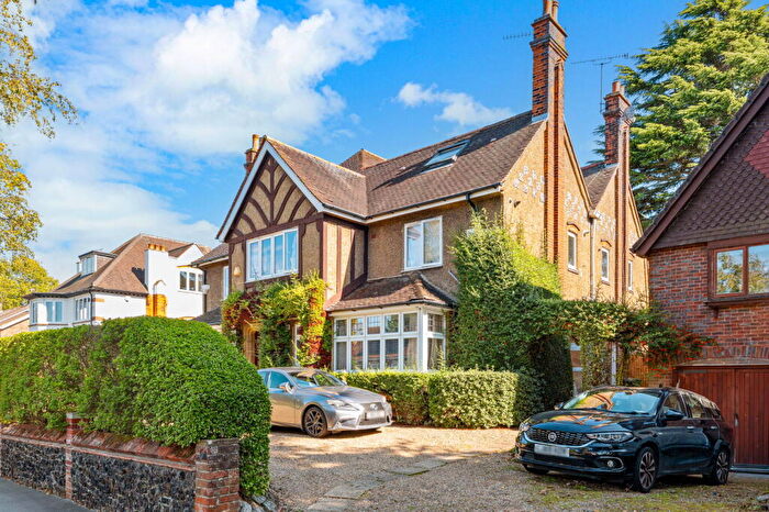 1 Bedroom Flat For Sale In Castlemaine Avenue, CR2