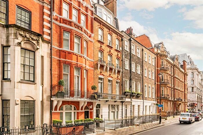 1 Bedroom Flat For Sale In Welbeck Street, Marylebone, W1G