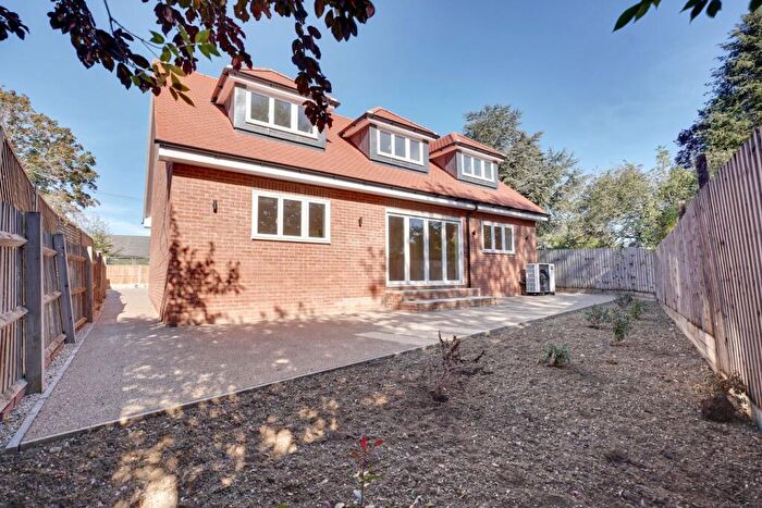 3 Bedroom Detached House For Sale In Stortford Road, Little Canfield, Dunmow, CM6